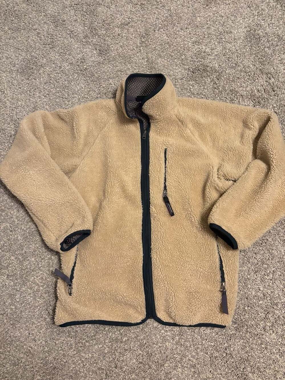 Patagonia Retro Pile Cardigan Size M Tan Fleece Jacket